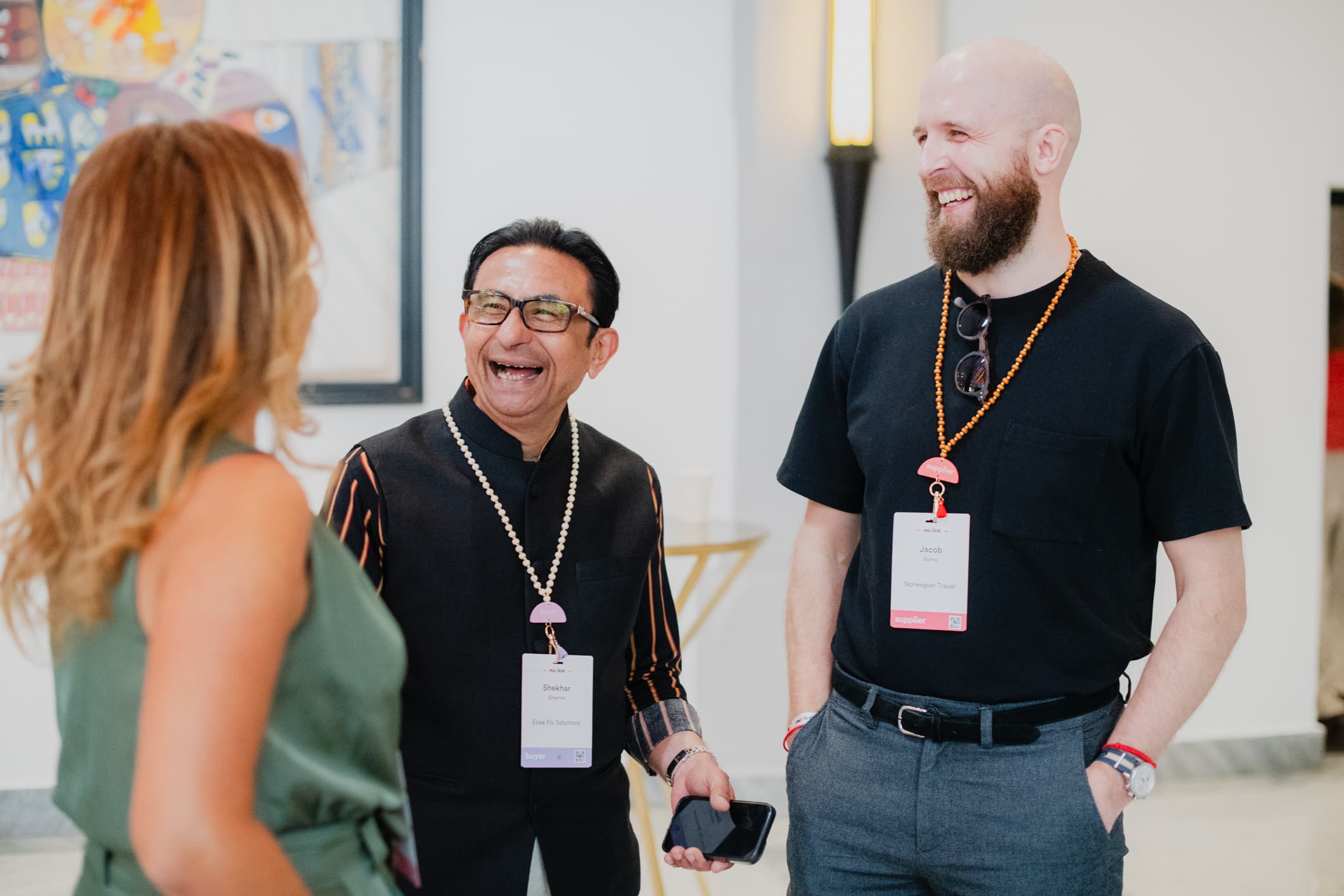 The power of human connection in business: bridging the digital divide