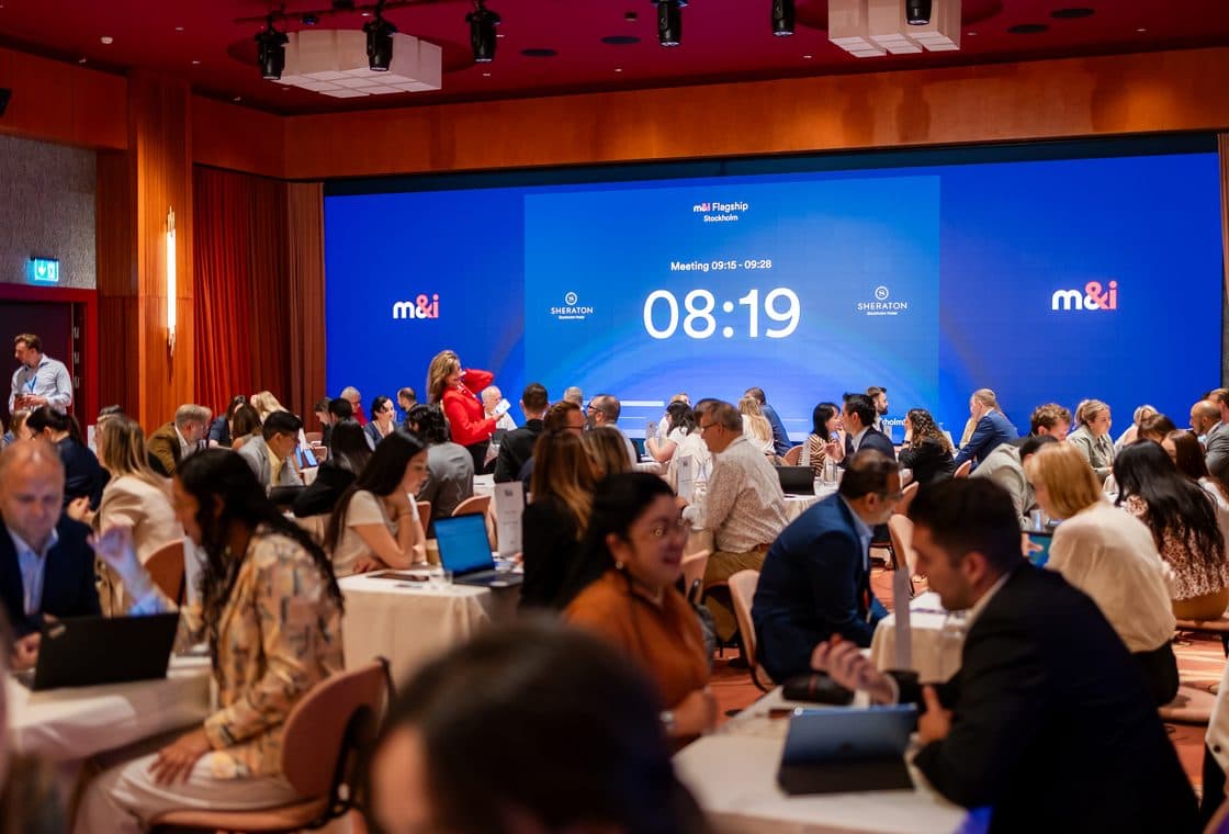 The one-to-one meeting floor at an M&I event, with the countdown clock between appointments