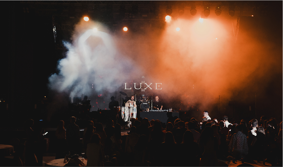 Luxe M&I